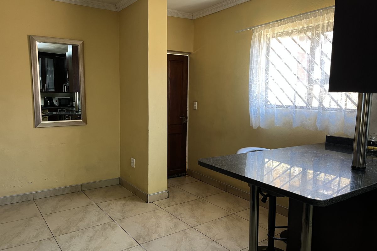 House For Sale In Witbank - Photo 5