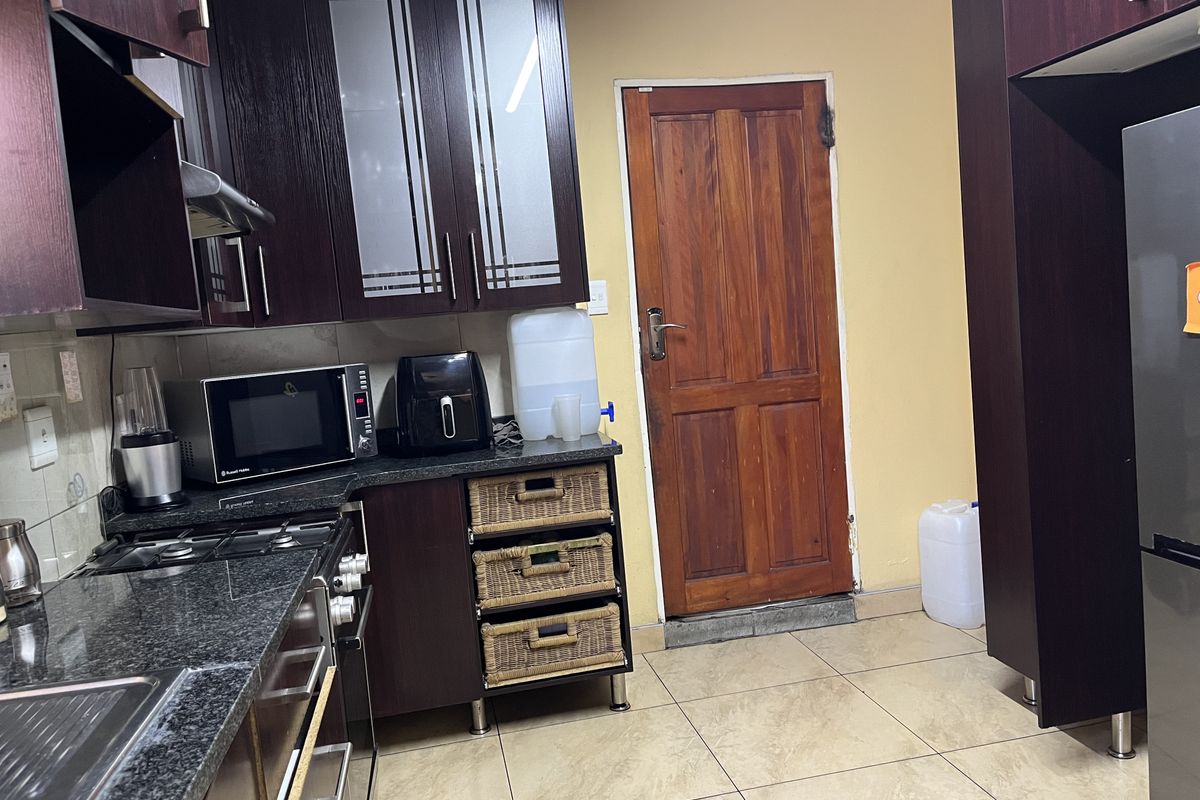 House For Sale In Witbank - Photo 3