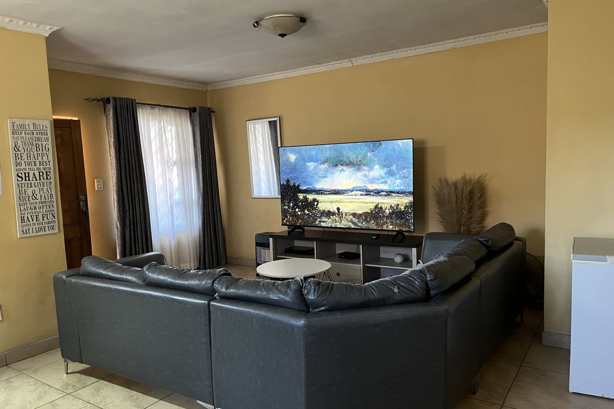 House For Sale In Witbank - Photo 4