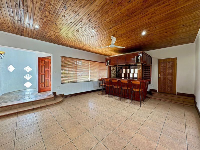 Stunning Three Bedroom Home In Dalpark For Sale - Photo 3