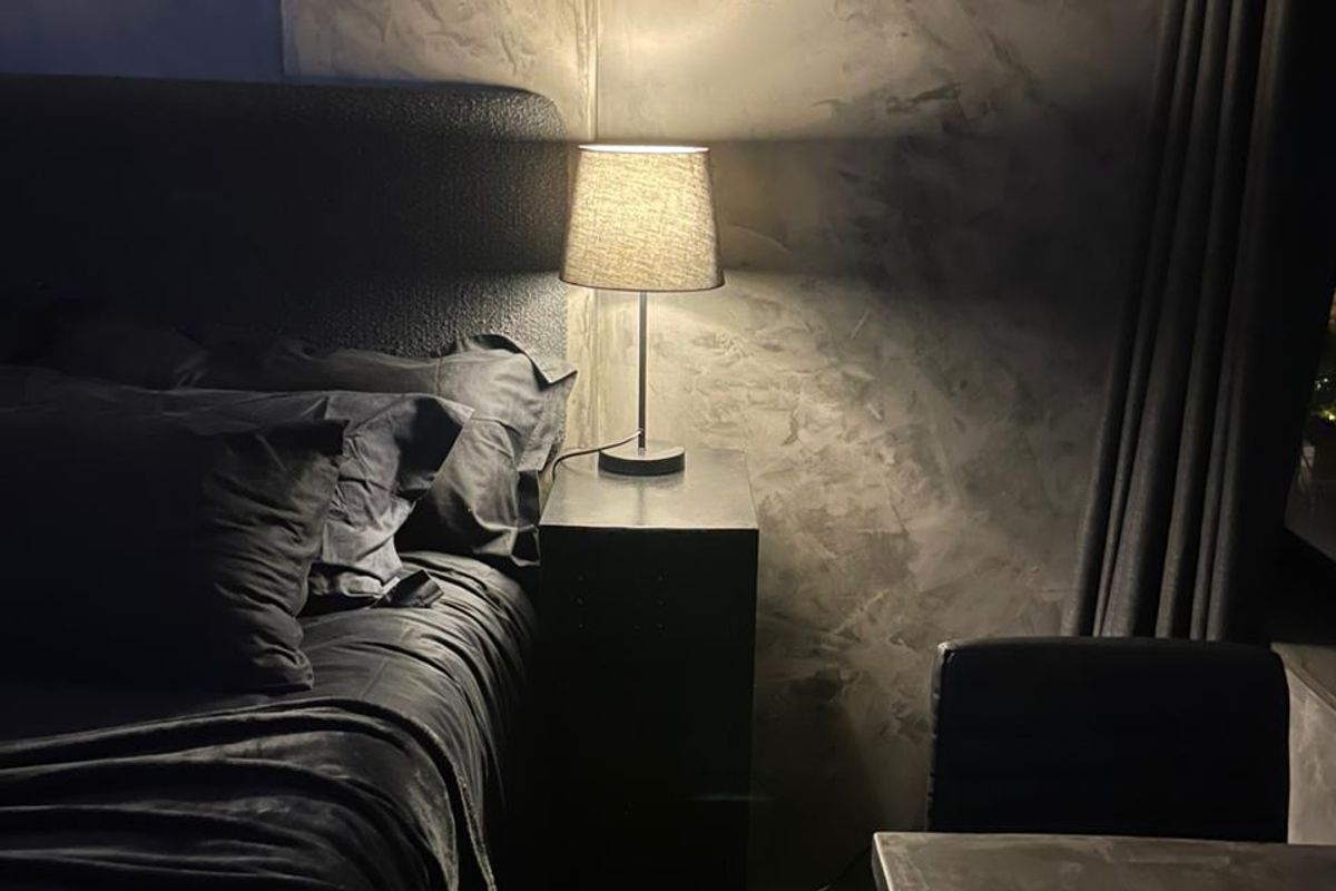 SOLD BEFORE LISTED AT A RECORD PRICE FOR THE APARTMENT BLOCK ON STUDIOS - Photo 2