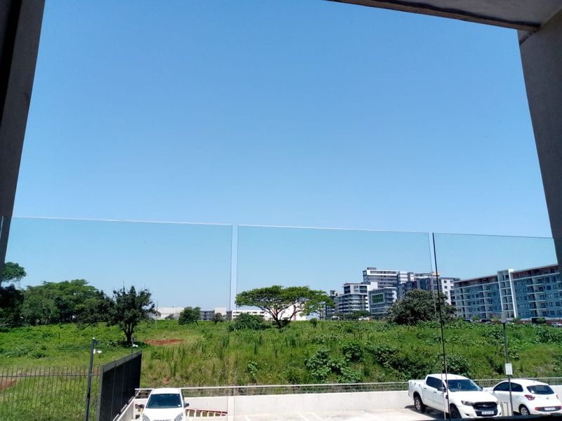 Spacious 2 Bedroom Apartment for Sale in Umhlanga Ridge. - Photo 7