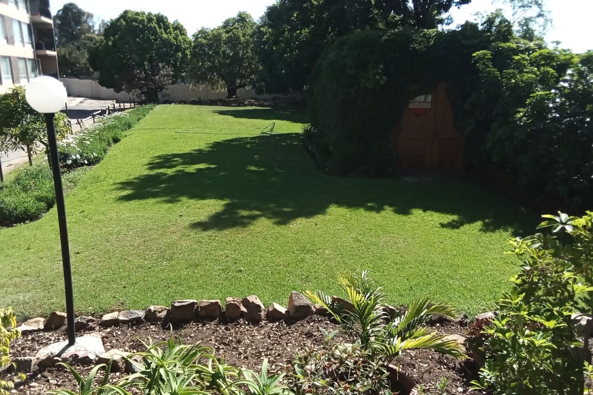 Apartment For Sale In Randburg - Photo 5