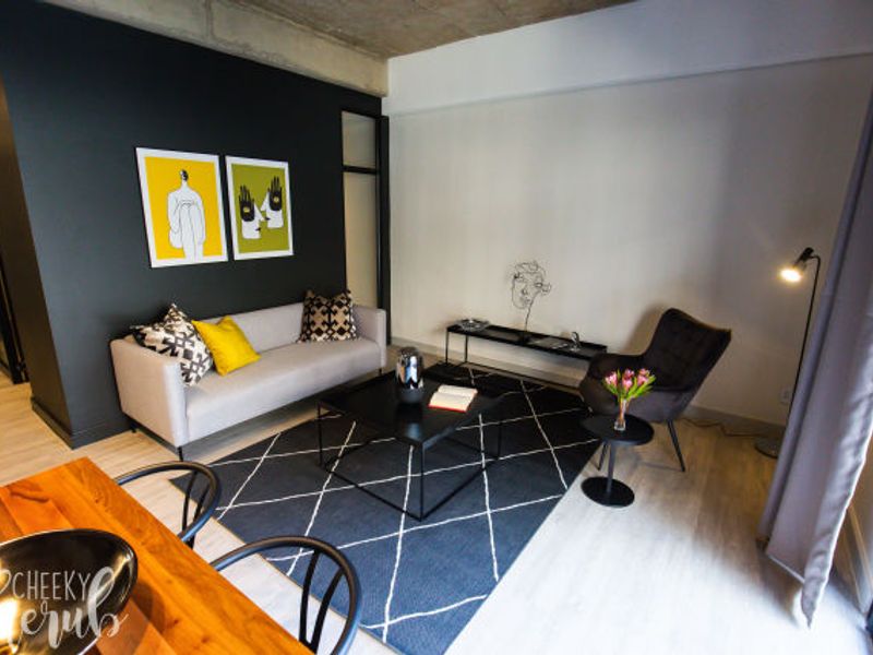 Secure, Sophisticated City Living – 1-Bedroom Apartment at The Lineal, Sandton - Photo 2