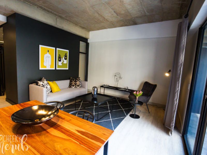 Secure, Sophisticated City Living – 1-Bedroom Apartment at The Lineal, Sandton - Photo 3