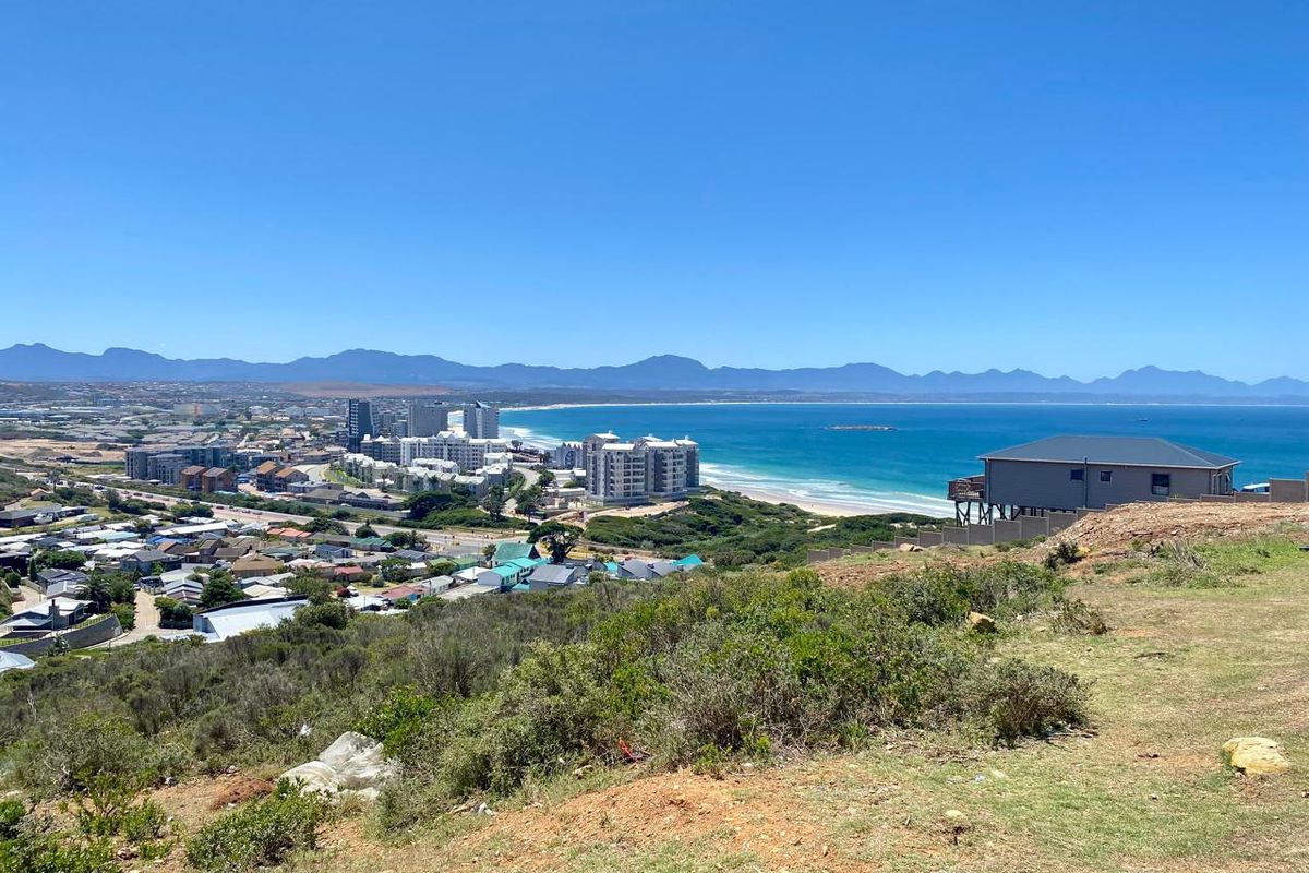 Panoramic Coastal Living Awaits – Build Your Dream in Mossel Bay - Photo 3
