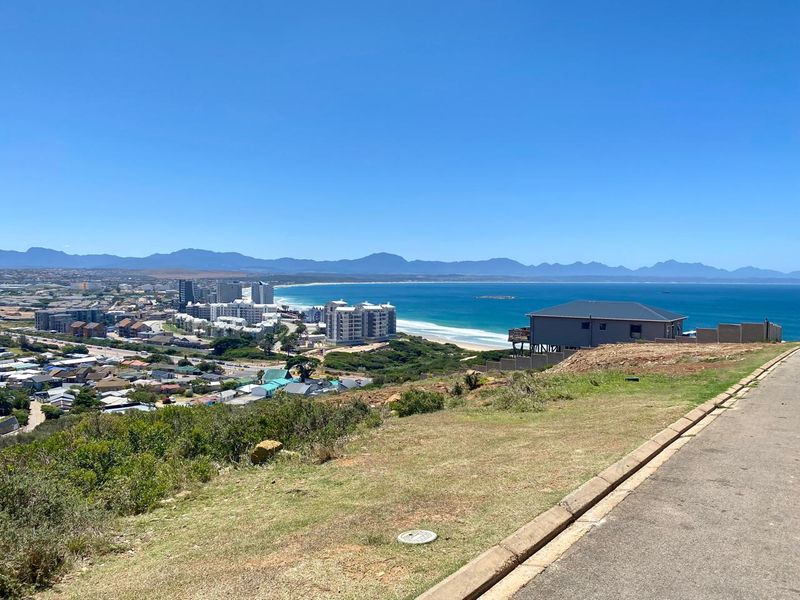 Panoramic Coastal Living Awaits – Build Your Dream in Mossel Bay - Photo 10