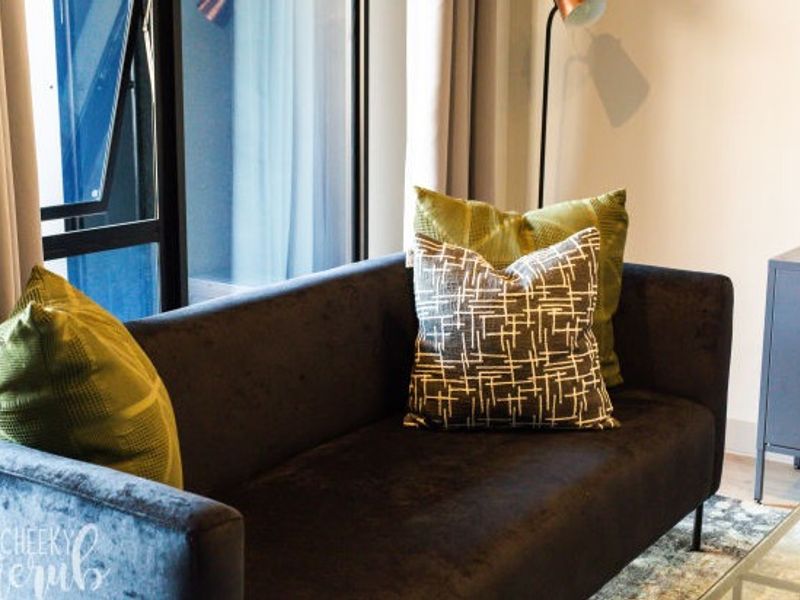 Modern Comfort Meets City Convenience – 1-Bedroom Apartment at The Lineal, Sandton - Photo 8