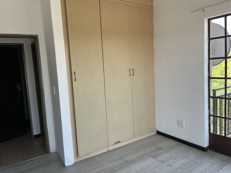 Apartment For Sale In Witbank - Photo 10