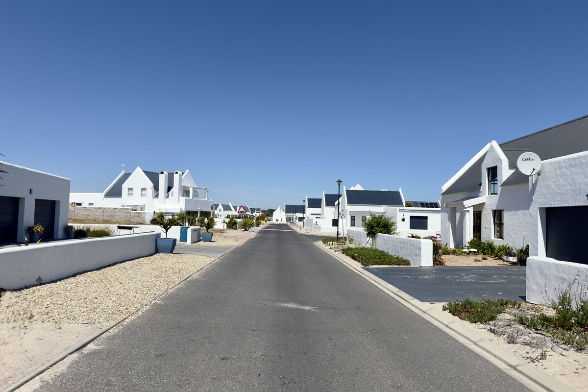 Build Your Dream Coastal Retreat in Kersbosstrand, Dwarskersbos. - Photo 5