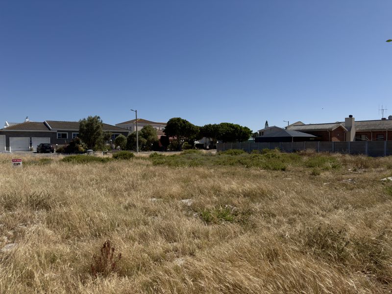 Build Your Coastal Dream on a Rare Corner Plot in Dwarskersbos! - Photo 4