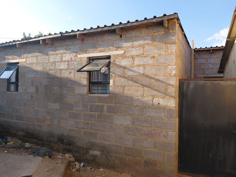 3 Bedroom house with outside rooms - Photo 10