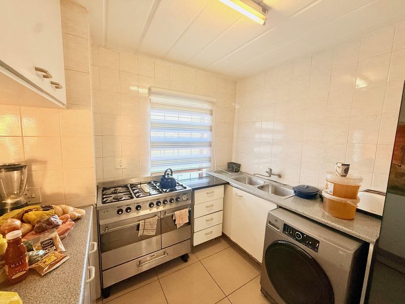 Ground Floor Gem in Corfu – Your Perfect Investment or Starter Home - Photo 7