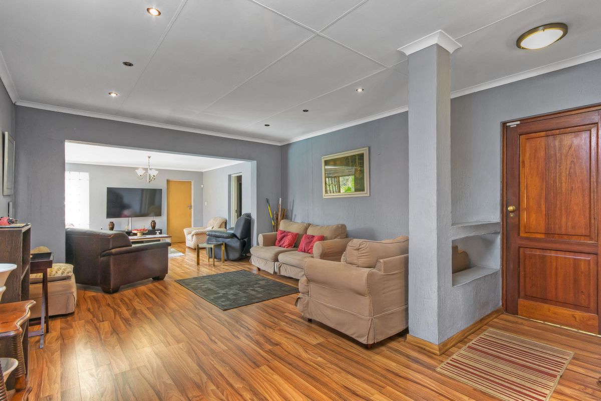 Welcome to this stunning and exceptionally well-maintained 3 Bedroom One Office Home - Photo 2