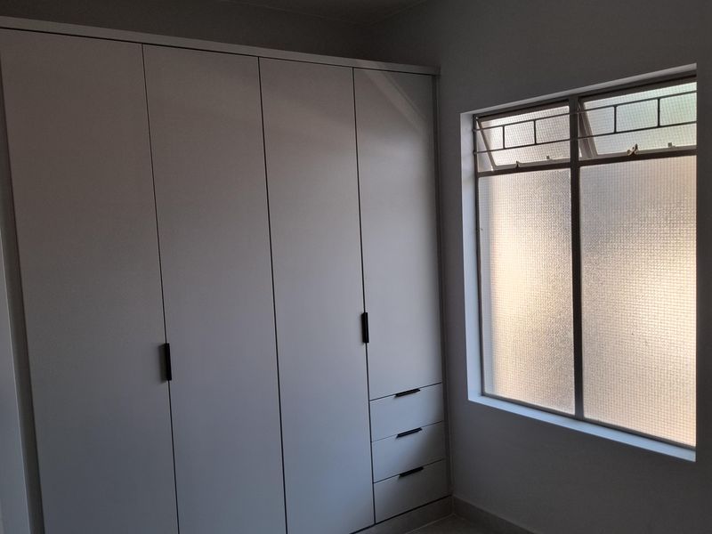 Modern Comfort Meets Contemporary Style – Mea-Né, Rivonia - Photo 8