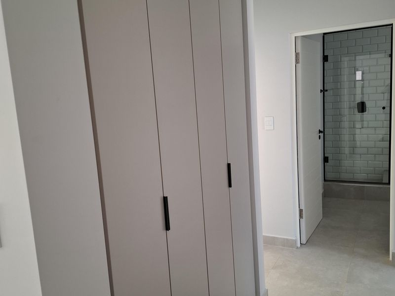 Modern Comfort Meets Contemporary Style – Mea-Né, Rivonia - Photo 6