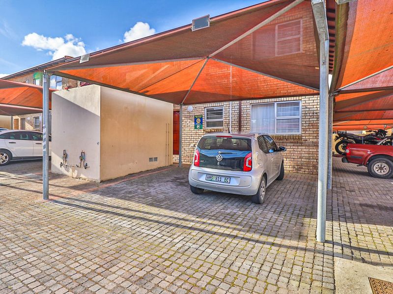 WALMER HEIGHTS 2 BED 1 BATH TOWNHOUSE FOR RENT - Photo 7