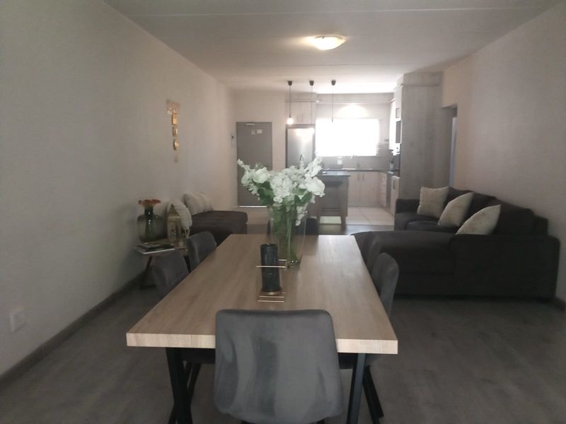 Sectional Title Pending Sale In Randburg - Photo 2