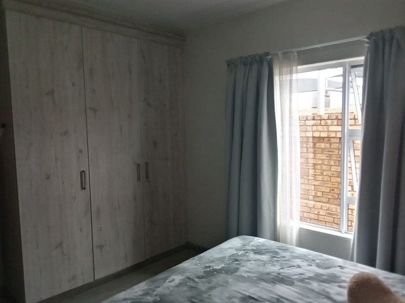 Sectional Title Pending Sale In Randburg - Photo 10