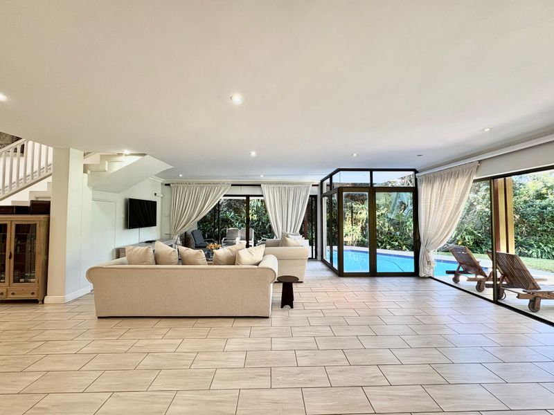 Luxury Coastal Living for Rent in Zimbali Coastal Estate – Golf Cart Included! - Photo 9