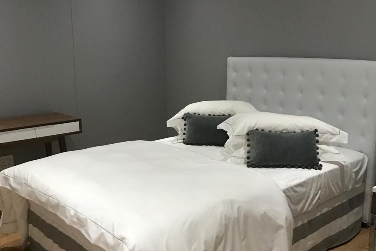 Furnished two bed two bath in Central Square - Photo 4