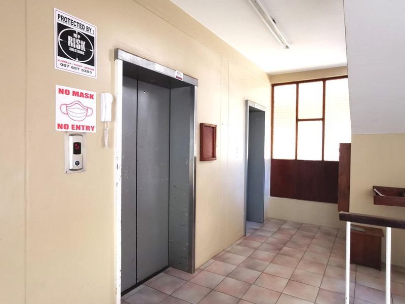 HUMEWOOD 2 BED 2 BATH APARTMENT FOR SALE - Photo 10