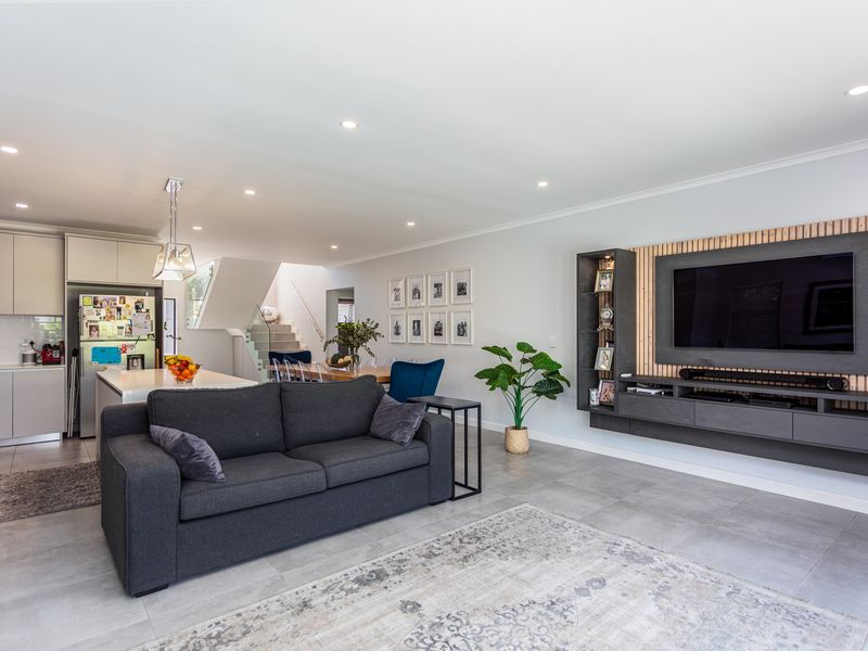 Step into the epitome of luxury and modern living with this impeccably maintained home - Photo 6