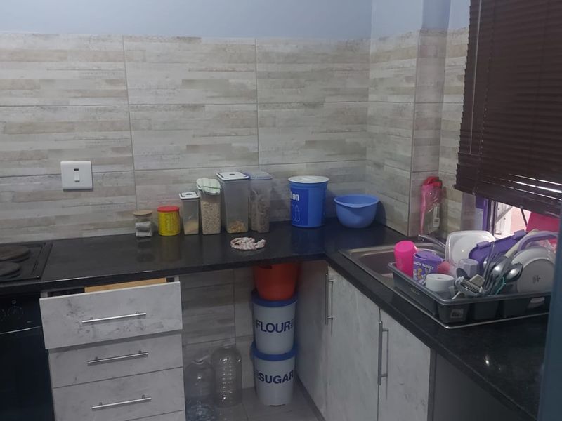 Modern 2,5 Bed Unit in Musgrave - Photo 4