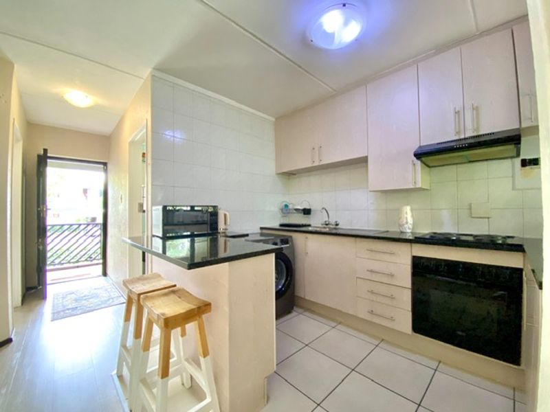 STYLISH ONE BED APARTMENT IN THE HEART OF MORNINGSIDE FOR SALE - Photo 7