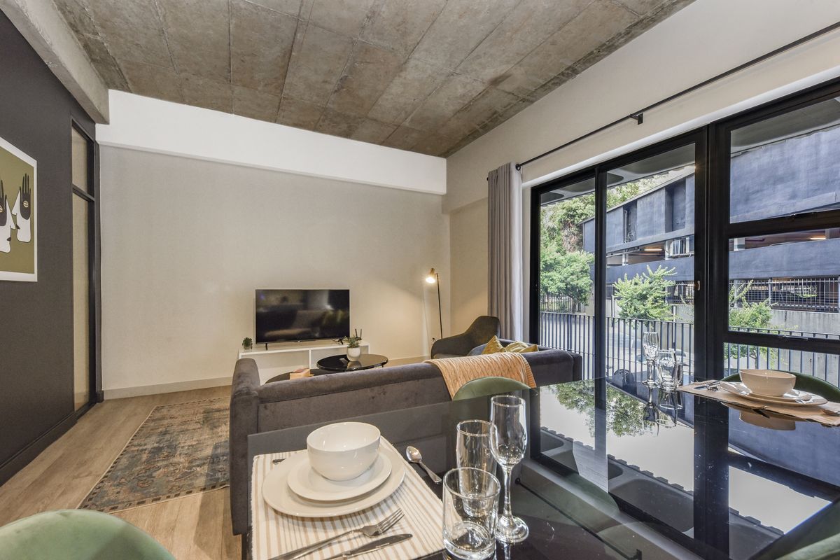 FORTH FLOOR One bed one bath apartment for sale - Photo 3