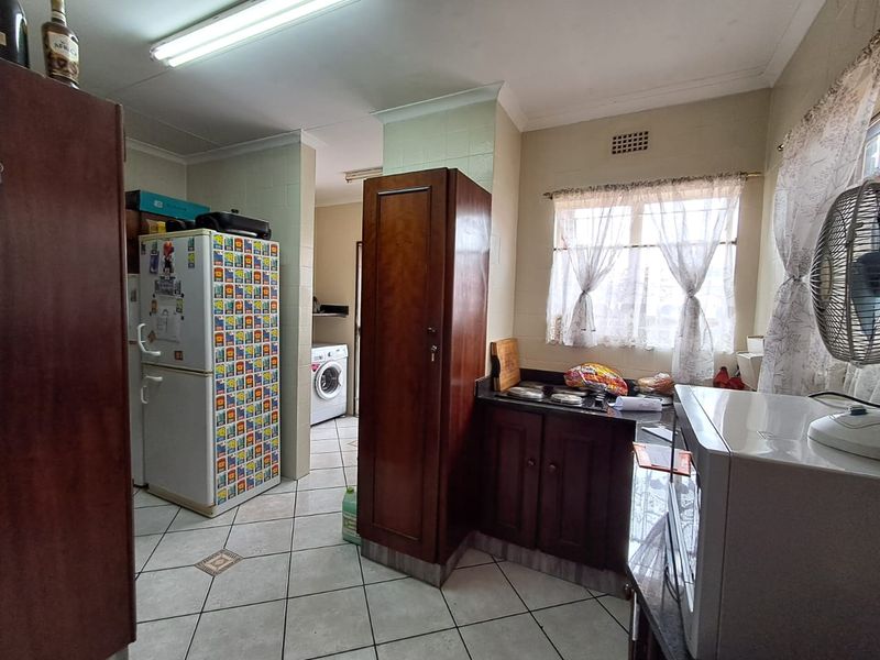 Peaceful Living Awaits in Birchleigh - 3 bedroom, 2 bathroom - Photo 6