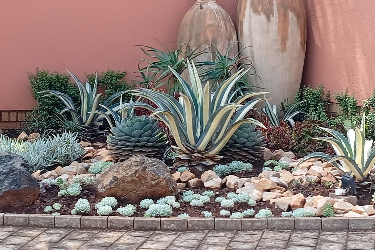 Townhouse For Sale In Pretoria - Photo 3