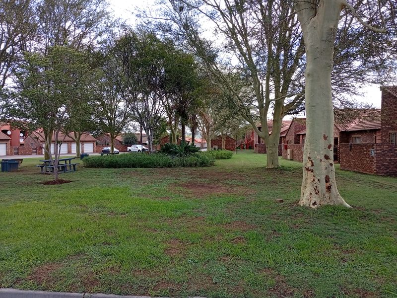 Townhouse For Sale In Pretoria - Photo 8