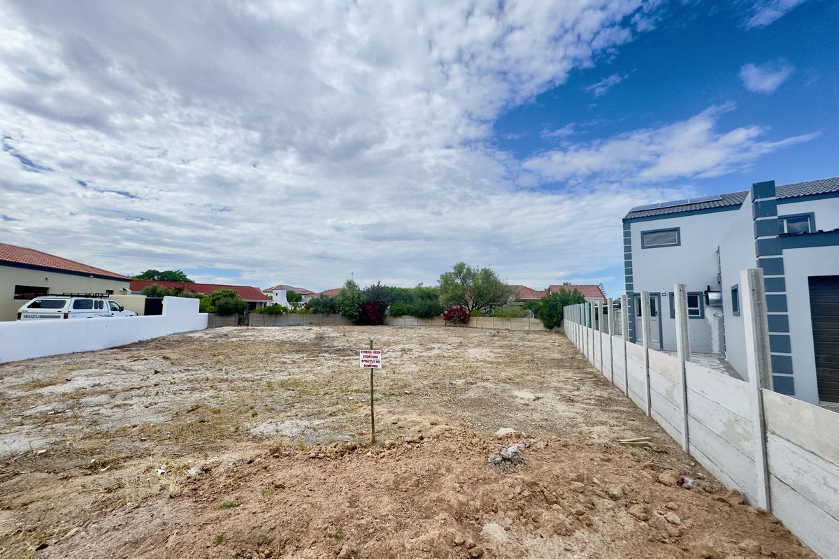 Prime 579 m2 Vacant Land for Sale in Port Owen – Secure Private Crescent Near the Marina - Photo 5