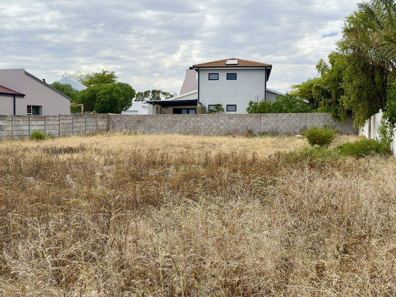 Build Your Ideal Coastal Home – 670 m2 Vacant Stand for Sale in Port Owen Near the Berg River - Photo 7