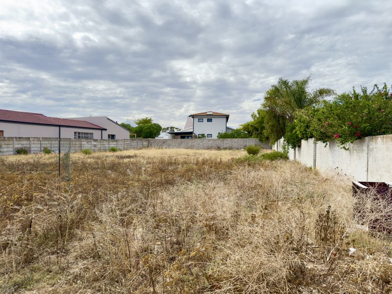 Build Your Ideal Coastal Home – 670 m2 Vacant Stand for Sale in Port Owen Near the Berg River - Photo 6