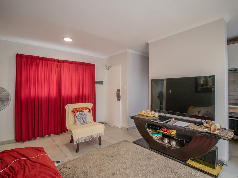 To Let in Lombardy Meander - Photo 5