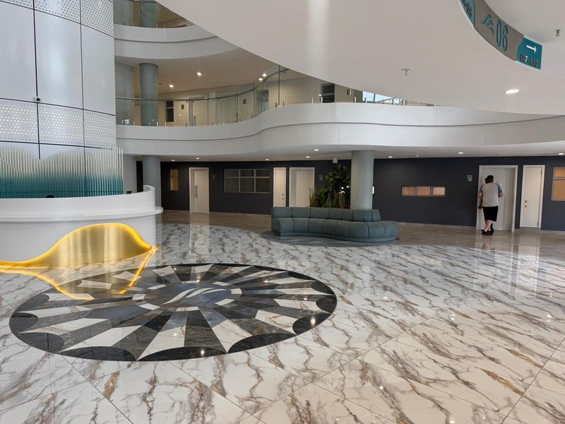 Stunning ocean view apartment at the Oceans Residence - Photo 2