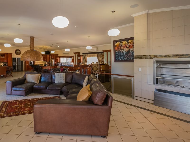 Exceptional 87.5 ha Investment Property for Sale in Zuurplaat - Rustenburg. - Photo 3