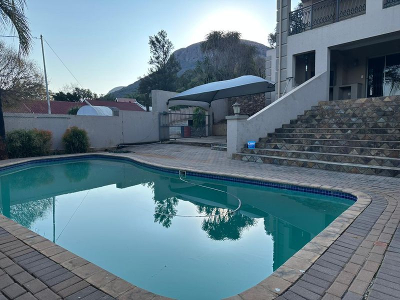 Spacious 4-Bedroom Family Home on a Corner Stand in Schoemansville, Hartbeespoort - Photo 5