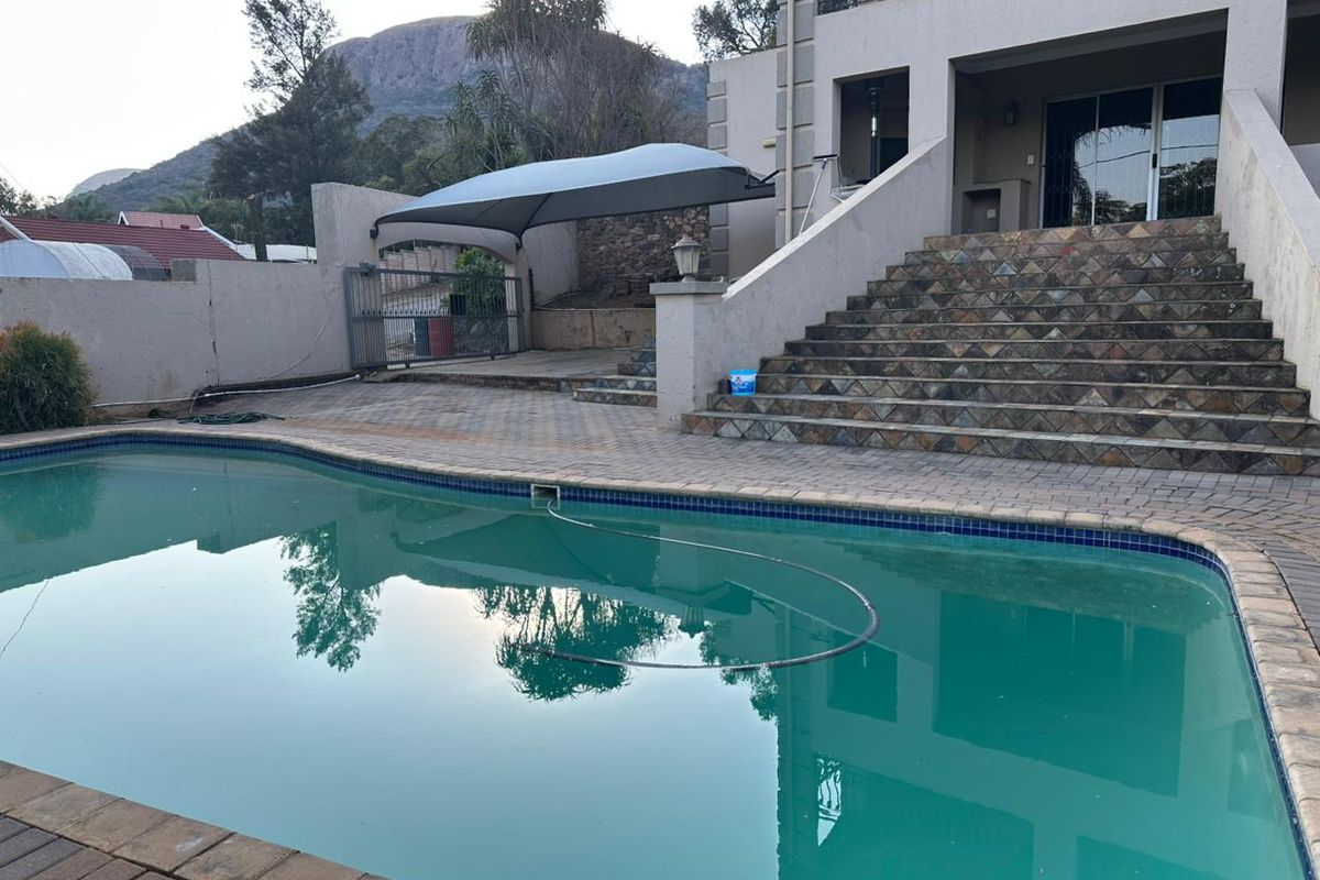 Spacious 4-Bedroom Family Home on a Corner Stand in Schoemansville, Hartbeespoort - Photo 3