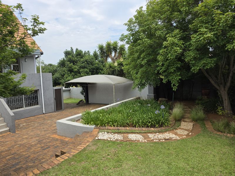 Prime Development & Investment Opportunity in the Heart of Schoemansville, Hartbeespoort! - Photo 6