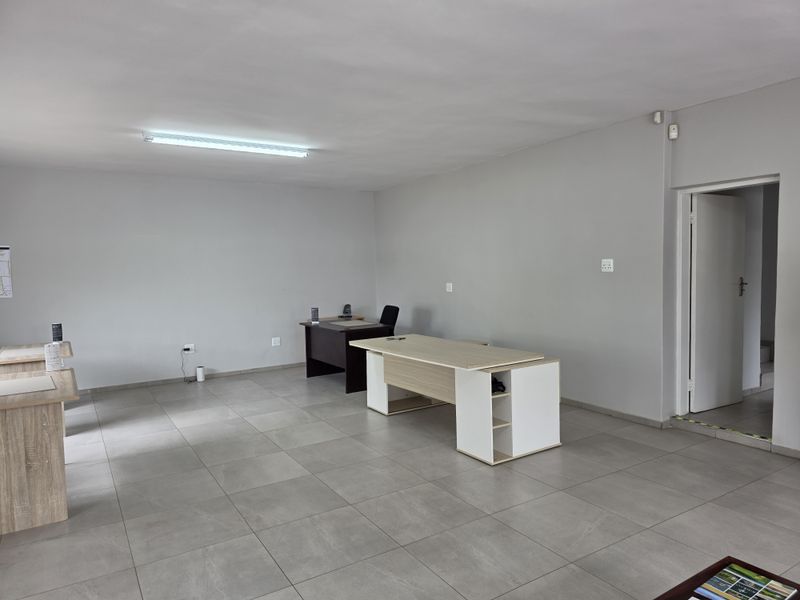 Prime Development & Investment Opportunity in the Heart of Schoemansville, Hartbeespoort! - Photo 7