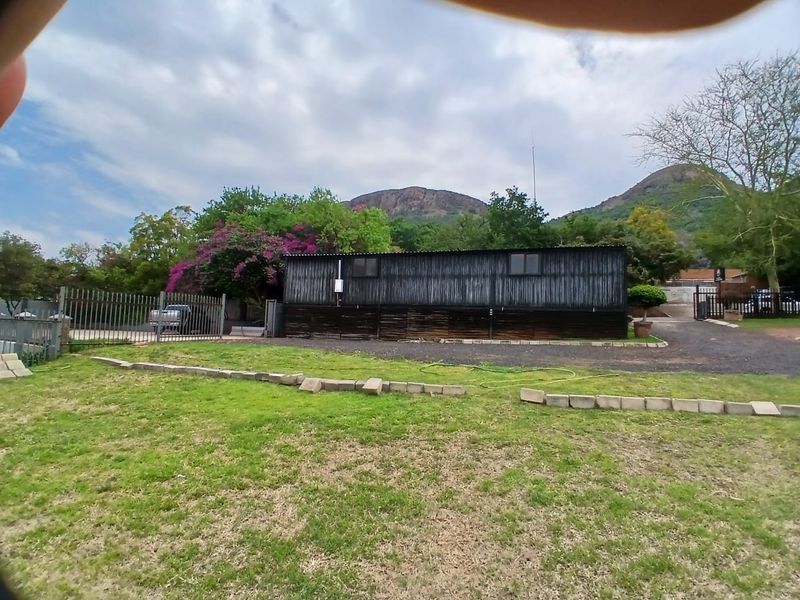 Rare Opportunity! Prime 1450 sqm Vacant Stand in Schoemansville, Hartbeespoort - Photo 5