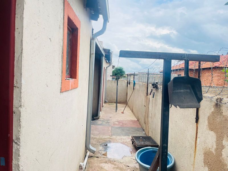 ATTENTION CASH BUYERS ONLY - Photo 5