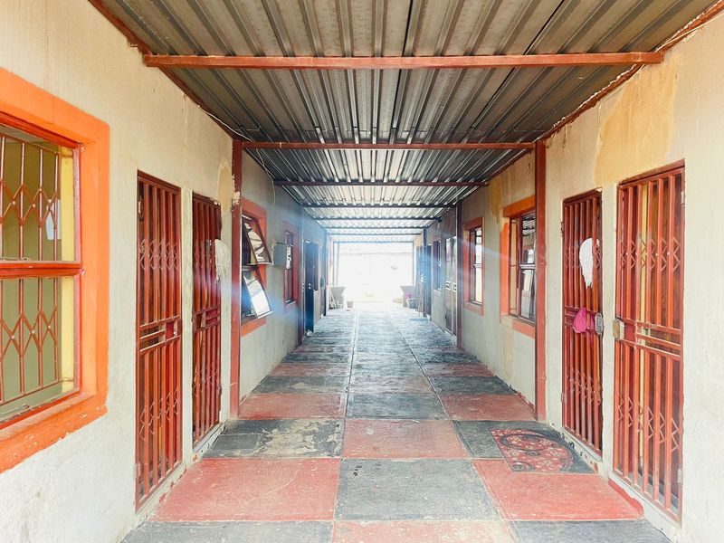 ATTENTION CASH BUYERS ONLY - Photo 2