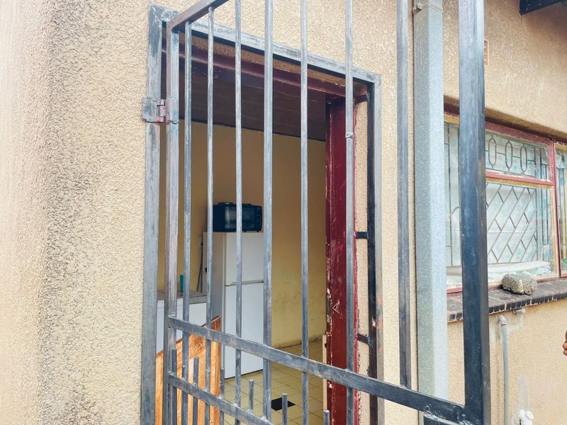 SOLE AND EXCUSIVE MANDATE - Photo 10