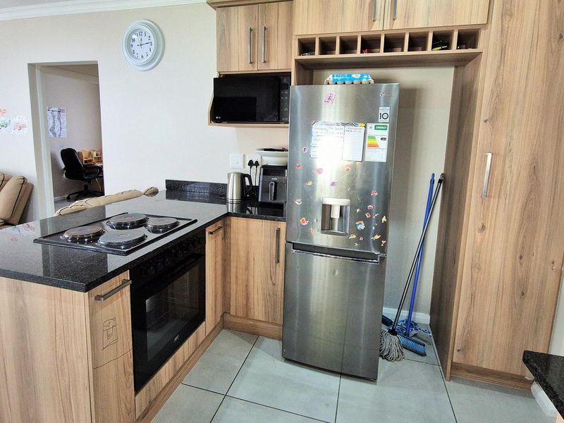 FAIRVIEW 3 BED 2 BATH HOUSE FOR SALE - Photo 6