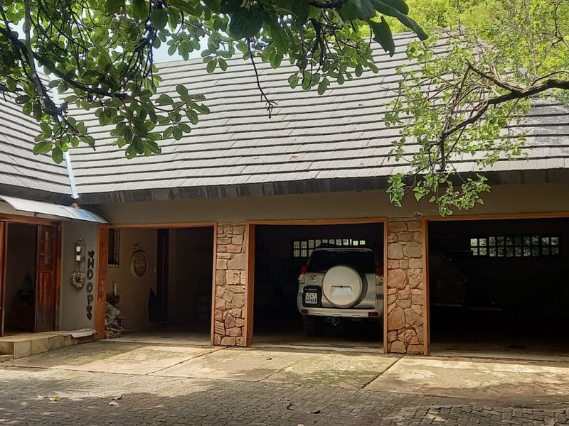 9.6 ha Lifestyle Smallholding – For Sale  in Mooinooi - Photo 3