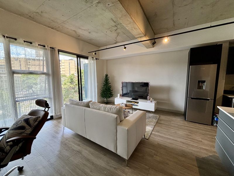 Spacious one bed for sale in Sandton - Photo 5